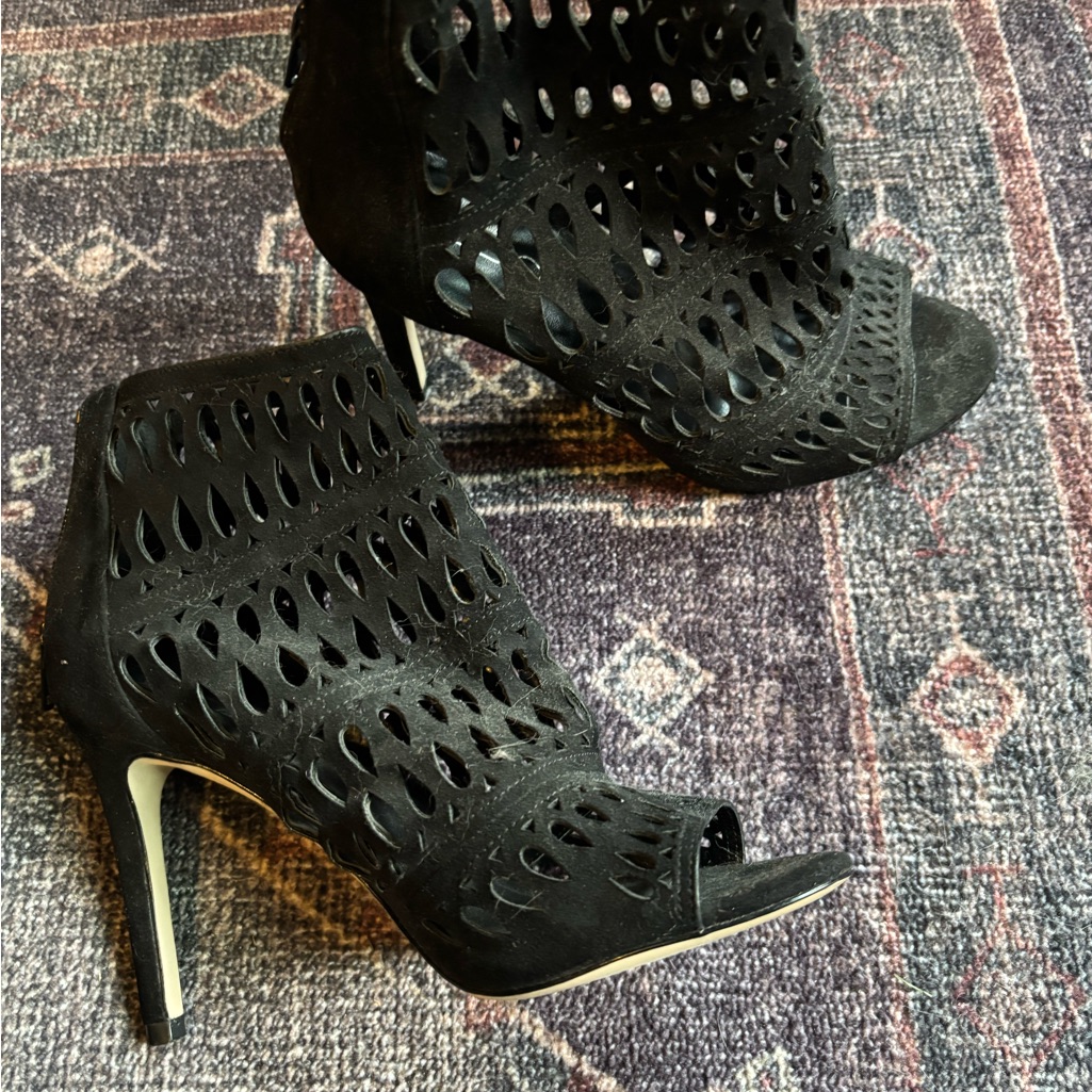 Aldo Black Stiletto Heels With Cutout Design